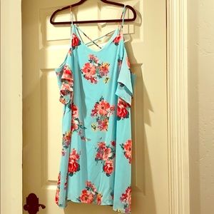Off the shoulders floral dress